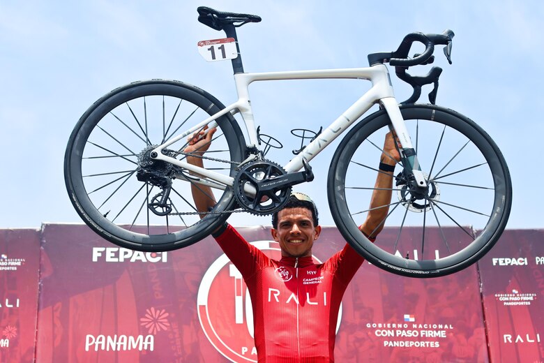 Franklin Archibold conquista su segundo Tour de Panamá y reafirma su dominio en el ciclismo nacional