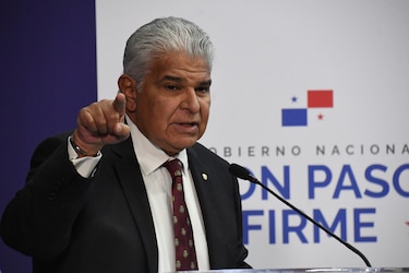Mulino defiende a Gómez Rudy y recrimina a Varela, a Porcell y a ‘ese periódico que me inculpó'