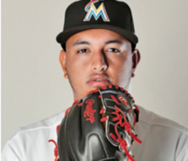 Severino González retornó con triunfo a la pelota nacional
