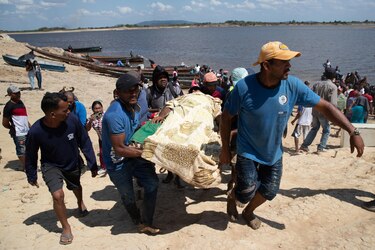 Una ONG pide a la Fuerza Armada desmantelar una mina en el sur de Venezuela
