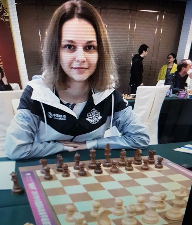 Anna Muzychuk, una bella ucraniana, pone en jaque al mundo del ajedrez
