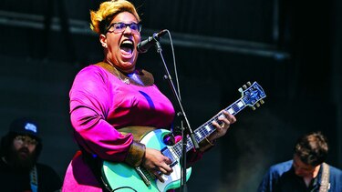Grammy, de damas y jóvenes