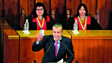 EU evalúa sanciones a más funcionarios