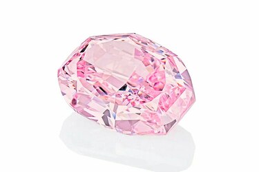 Diamante rosa ruso podría estar entre las gemas más valiosas