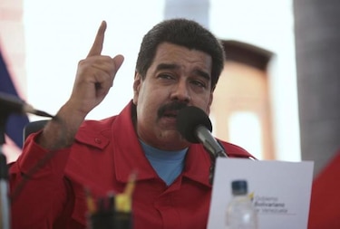Maduro pendiente de los comicios presidenciales en Colombia