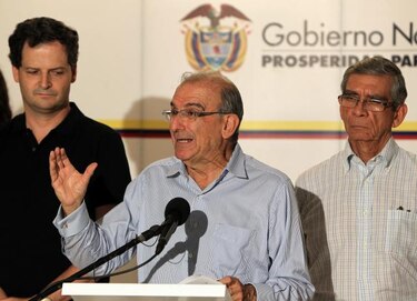 Gobierno de Colombia denuncia espionaje