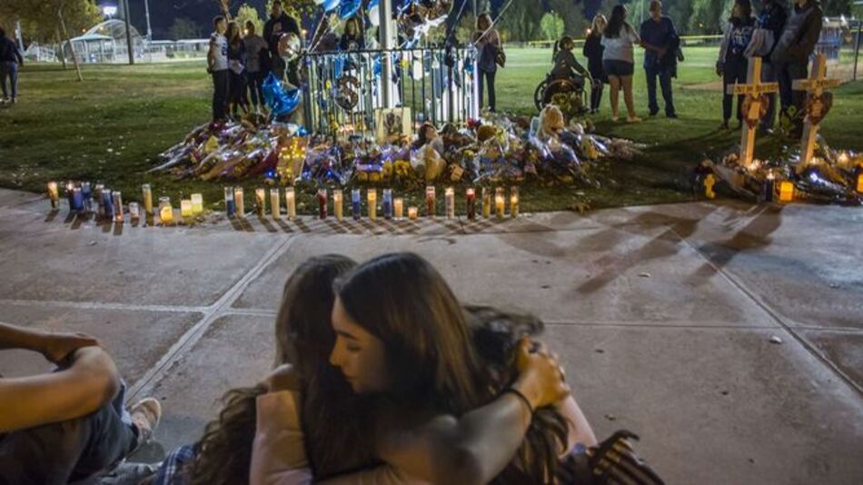 Tirador en escuela de California usó 'pistola fantasma' no registrada