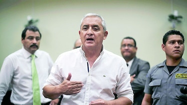 Juez suspende audiencia con Otto Pérez Molina