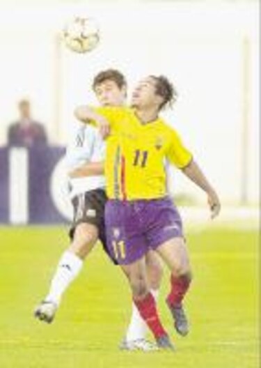 Paraguay y Ecuador se juegan el todo