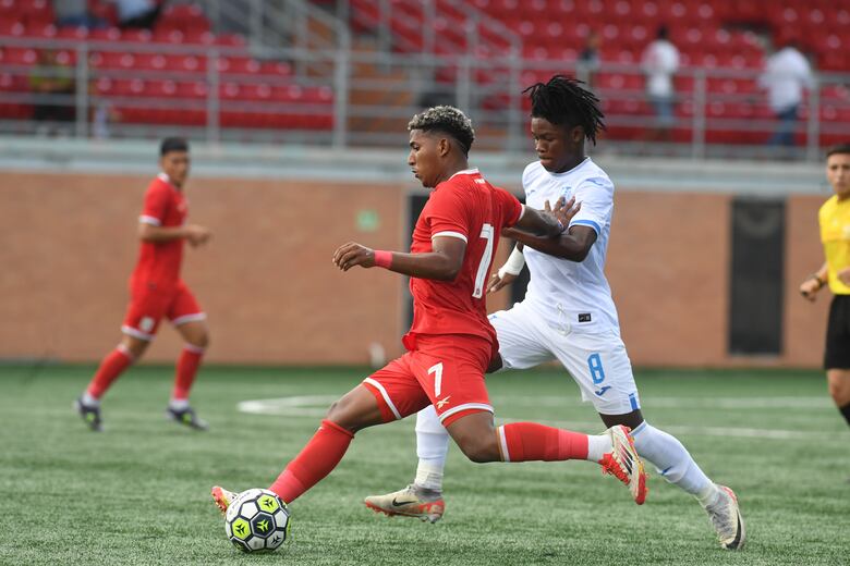 Panamá Sub-19 golea 3-0 a Honduras y avanza a la gran final