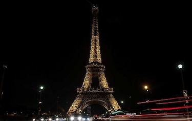 Reabren la Torre Eiffel después de un cierre de cinco días