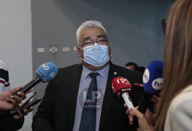 Propuesta de ley limitaría labor de los fiscales: procurador González