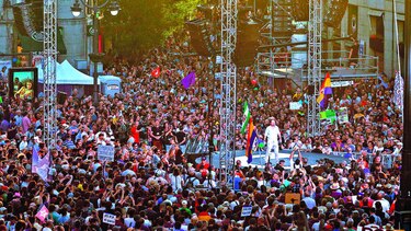Protestan en apoyo a moción de retiro de confianza a Rajoy