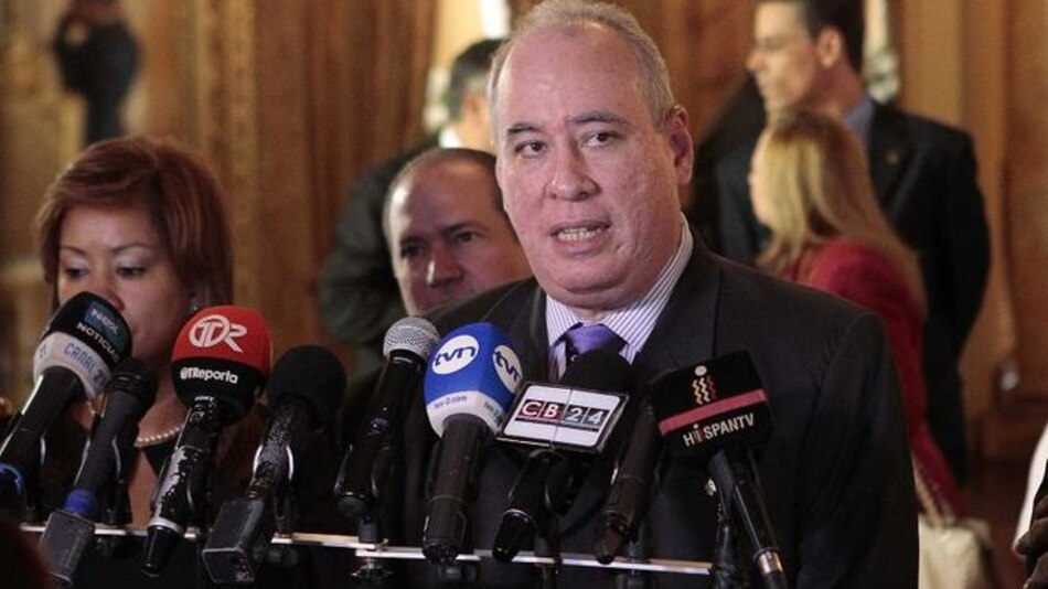 Once oenegés exigen a la OEA no distinguir a Ayú Prado