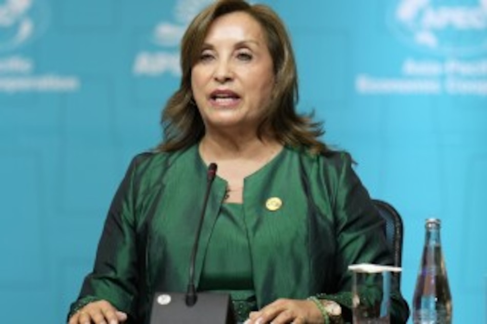 Fiscalía de Perú solicita que se impida salida del país a destituida presidenta Boluarte