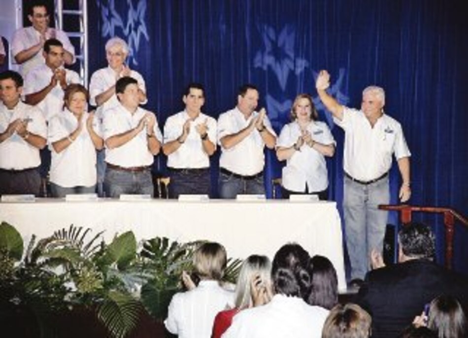 Los ministros de Martinelli