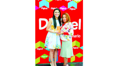 Digicel Panamá premia a estudiantes de la UTP