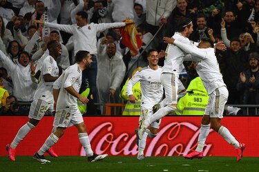 El Real Madrid gana 2-0 al Barcelona y recupera liderato 