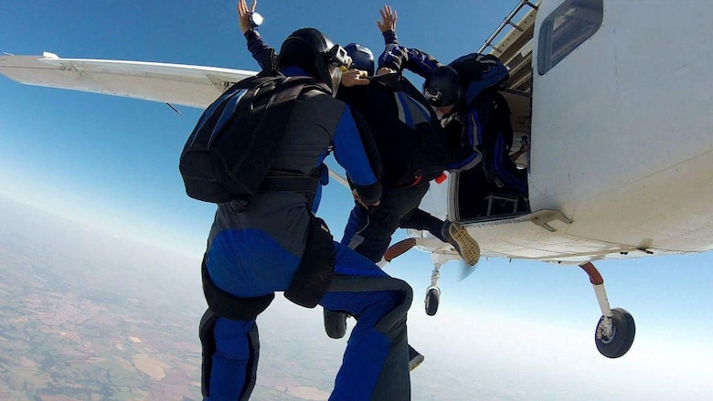 Cómo es vivir con una rara enfermedad que impide sentir miedo: ‘Le mostramos todas las películas de terror que pudimos encontrar’