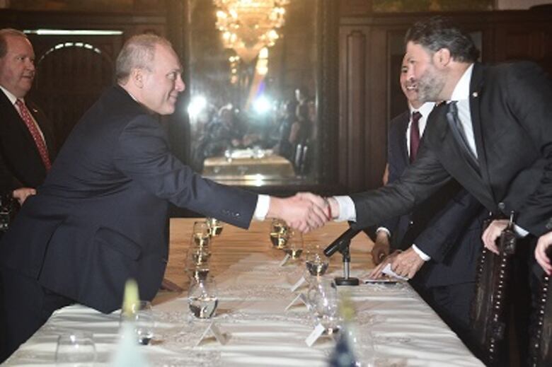 Cortizo trata temas de seguridad, cooperación e inversión con congresistas de Estados Unidos