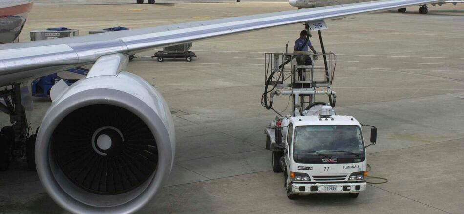 ¿Tiene futuro el combustible sintético?