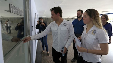 Opiniones encontradas por iniciativa anticorrupción