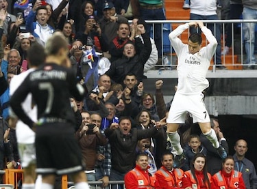 Real Madrid golea 5-1 a la Real Sociedad con tres goles de Cristiano Ronaldo