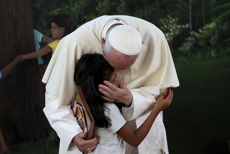 Francisco preocupado por los pueblos de la Amazonía, más amenazados que nunca