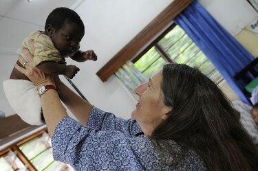 Entrevista a Terrie Taylor, una científica que se acerca a descifrar el enigma de la malaria