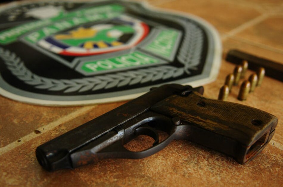 Gobierno de Panamá prorroga hasta junio de 2016 prohibición para importar armas de fuego