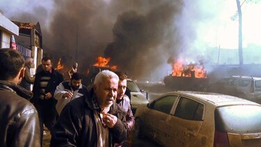 Estalla coche bomba en ciudad siria y causa al menos 48 muertos
