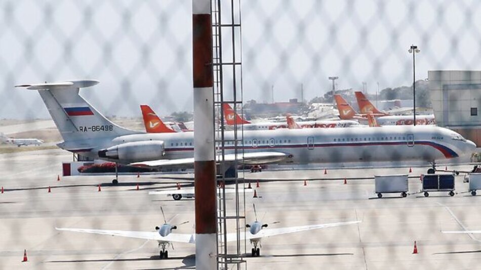 Dos aviones militares rusos aterrizan en Venezuela