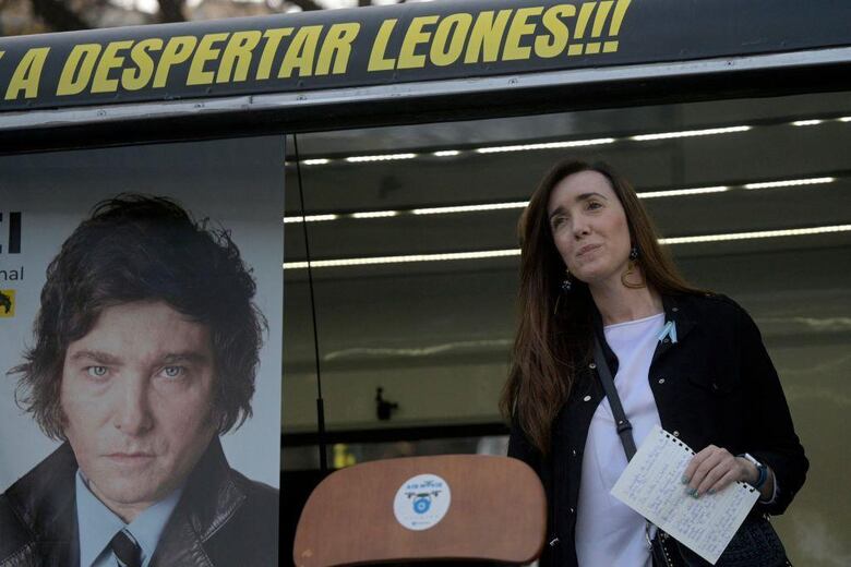 Quién es Victoria Villarruel, la vicepresidenta de Argentina enfrentada con Javier Milei (y a la que el presidente ni siquiera saluda)