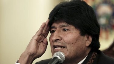 Bolivia destituye a su embajadora en Ecuador, por sospecha de corrupción