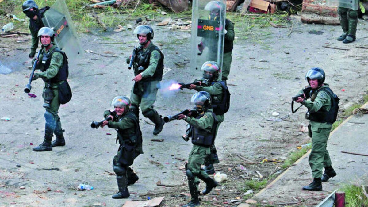 El ministro de Defensa, Vladimir Padrino, aseguró que no hubo ayer un muerto atribuible a la Fuerza Armada.