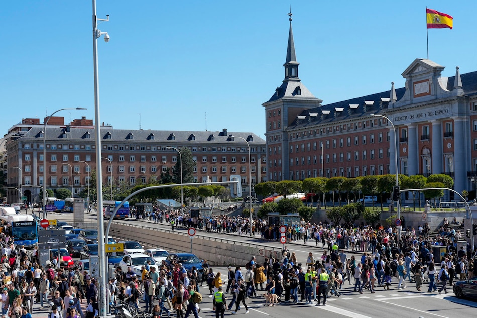 Gobierno español no ve posible recuperar hoy la circulación de trenes de larga distancia