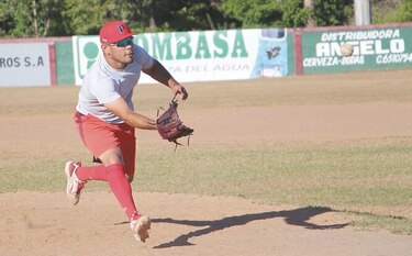 El campeón se estrena en casa