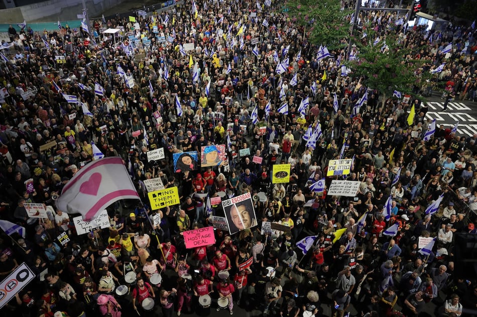 Cientos de personas se manifiestan en Tel Aviv para exigir acuerdo de rehenes con Hamás