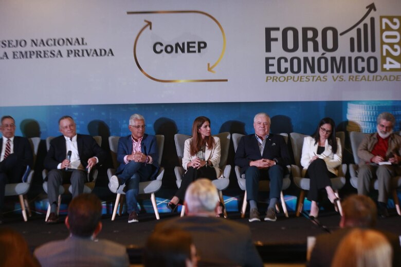 Las campañas presidenciales presentan sus propuestas económicas ante el Conep