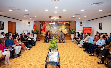 Panamá y Vietnam fortalecen alianza comercial
