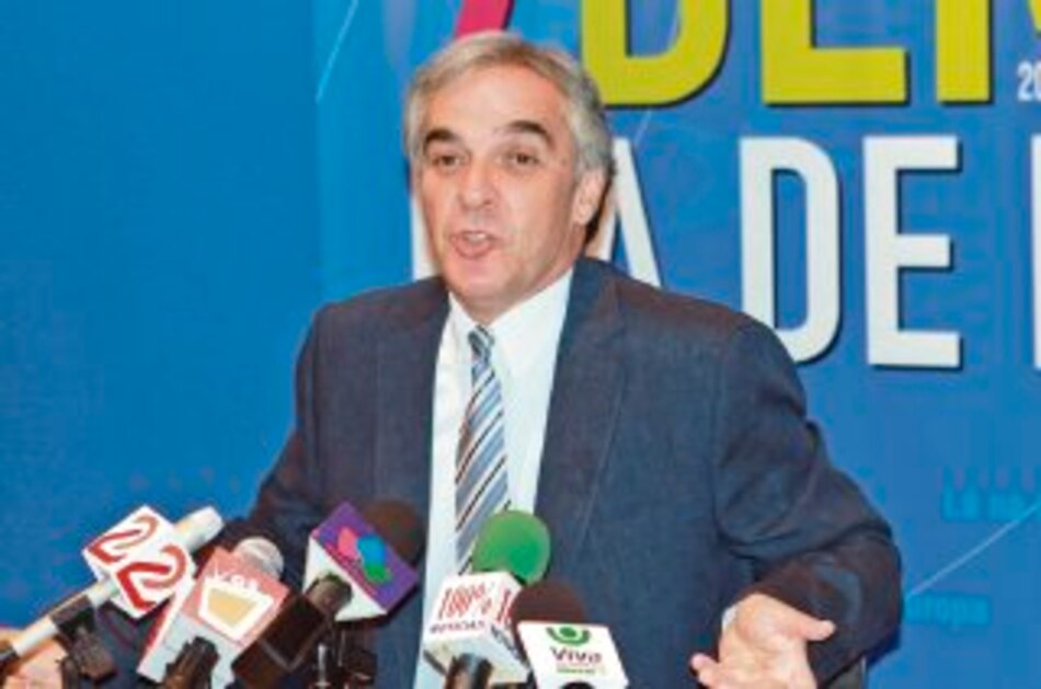 UE designa a dos nuevos embajadores regionales