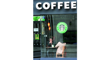 Starbucks planea aumentar la compra de café en Colombia