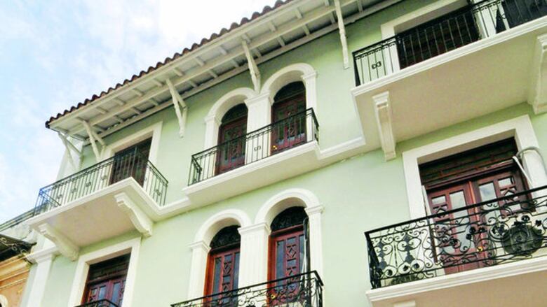 Fiscalía cautela $1 millón a Roberto Carretero