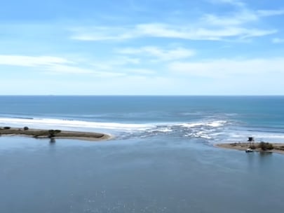 La fuerza del mar dividió Isla Cañas, así luce ahora