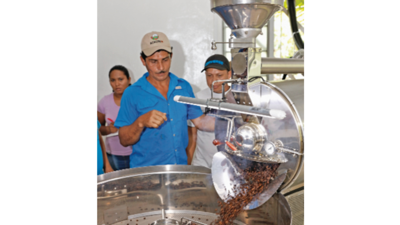 Café con aroma del Canal de Panamá