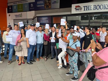 Roberto Henríquez se inscribe en RM: ‘un nuevo reto’