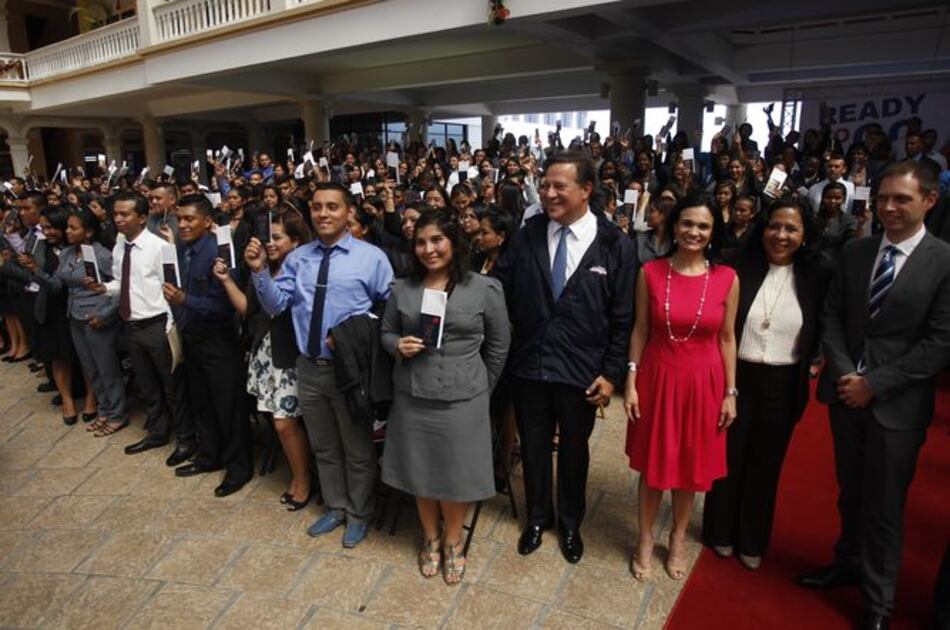 Capacitados en inglés, fuera del sistema