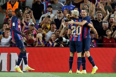 El Barcelona gana 4-0 al Real Valladolid con doblete de Lewandowski