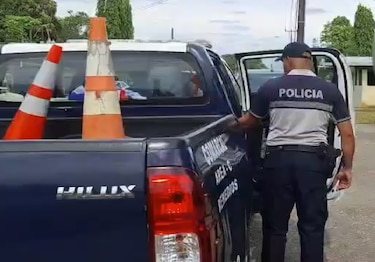 Ubican a nueve migrantes iraníes a bordo de dos taxis en San Félix, Chiriquí