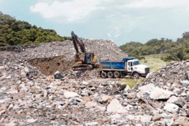 Municipio estudia sancionar y cerrar la cantera en Ancón